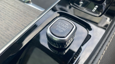 Volvo XC90 2.0 B5P [250] Ultra Dark 5dr AWD Geartronic Petrol Estate